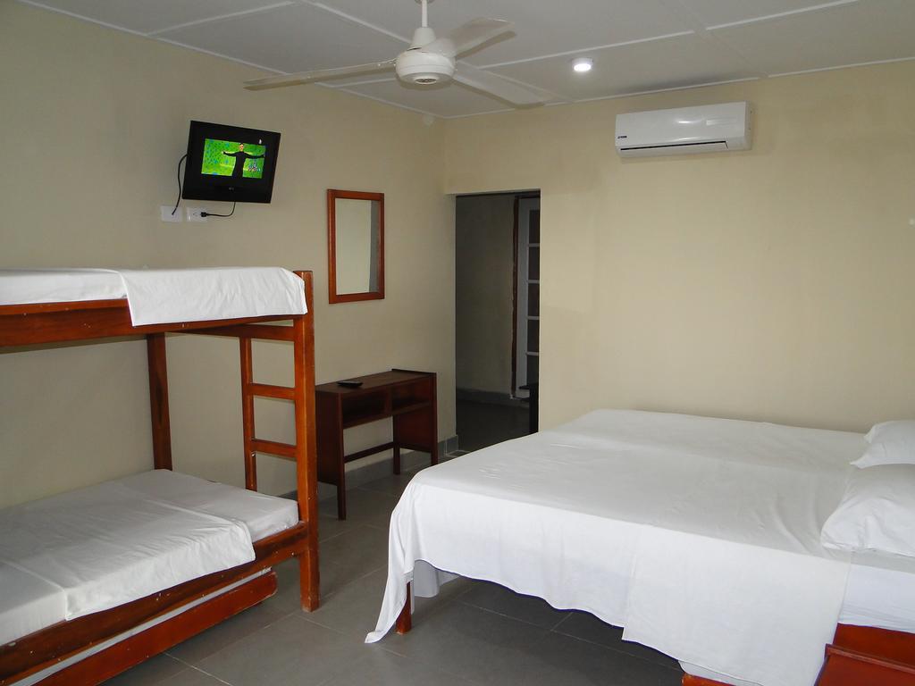 Hotel Nitana Coveñas Extérieur photo